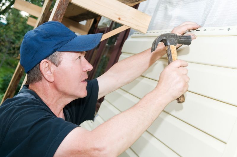 Siding Repair Consultation